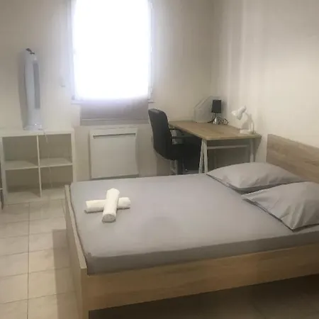 Apartamento T3 Chaleureux Dans Securisee Avec Terrasse Montpellier