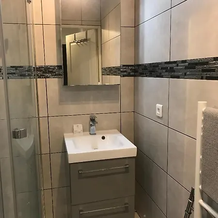 T3 Chaleureux Dans Securisee Avec Terrasse Apartamento *